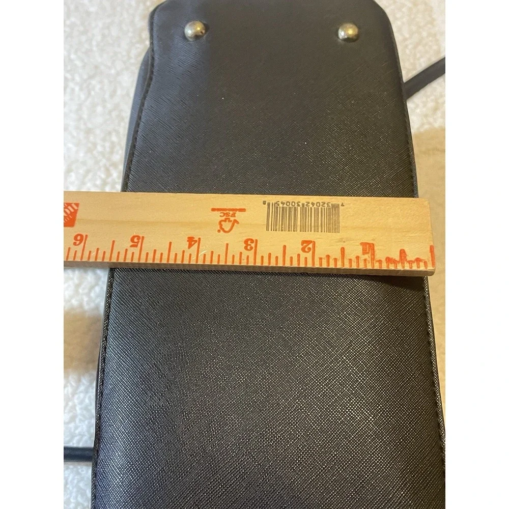 Black Handbag - Faux Leather - Clean